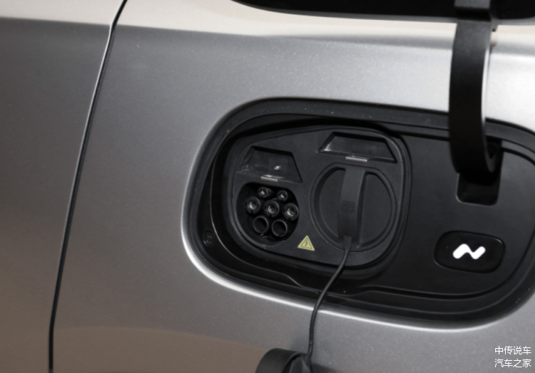 752x0_q100_autohomecar__ChtlyGZWuCmATnsyAA6EtwwBJkk643.png