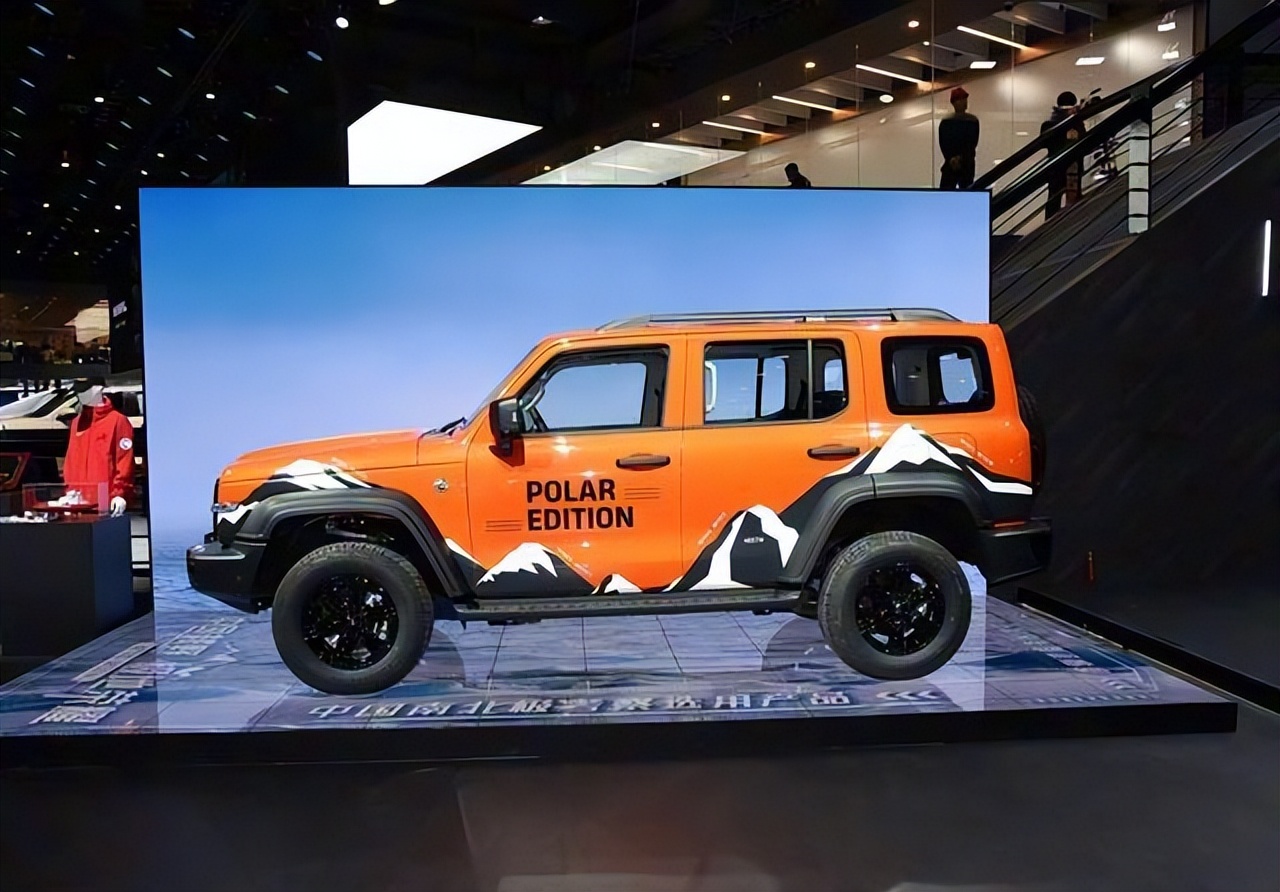 _坦克300极地版发布，极地橙涂装，2.0T汽油-2.4T柴油，搭遥控绞盘_坦克300极地版发布，极地橙涂装，2.0T汽油-2.4T柴油，搭遥控绞盘