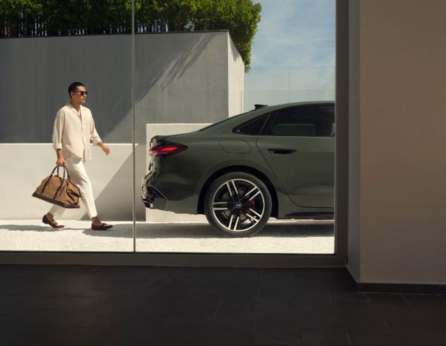 一汽奥迪A5L底盘由RS团队调校，适配中国路况-有驾