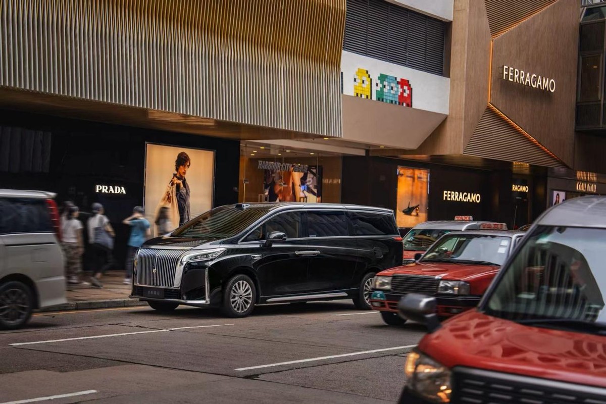 _车展豪车_车展上的顶级豪车