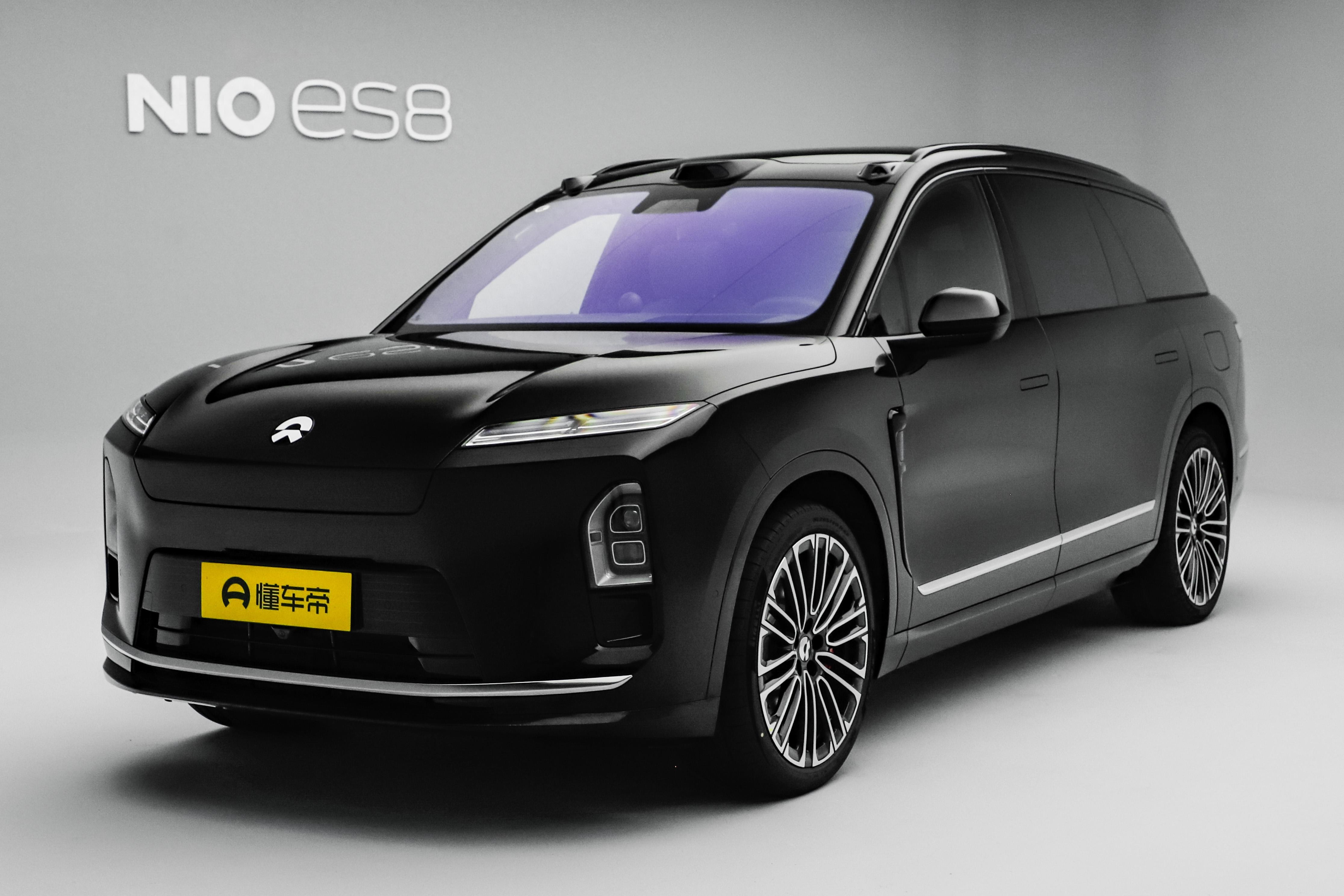 蔚来ES8 2026款六座行政豪华版 900V高压架构 3分钟换电_蔚来ES8