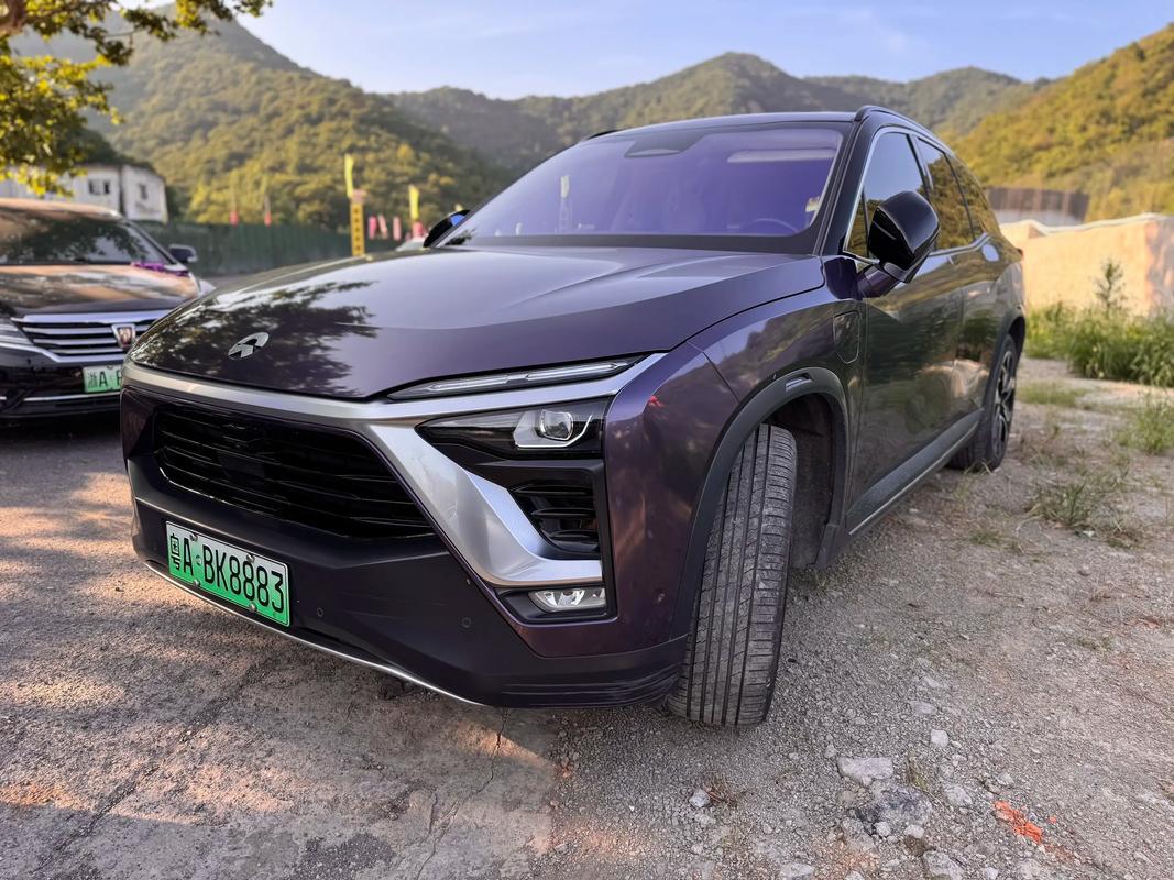 二手蔚来es8享受 免费终身质保